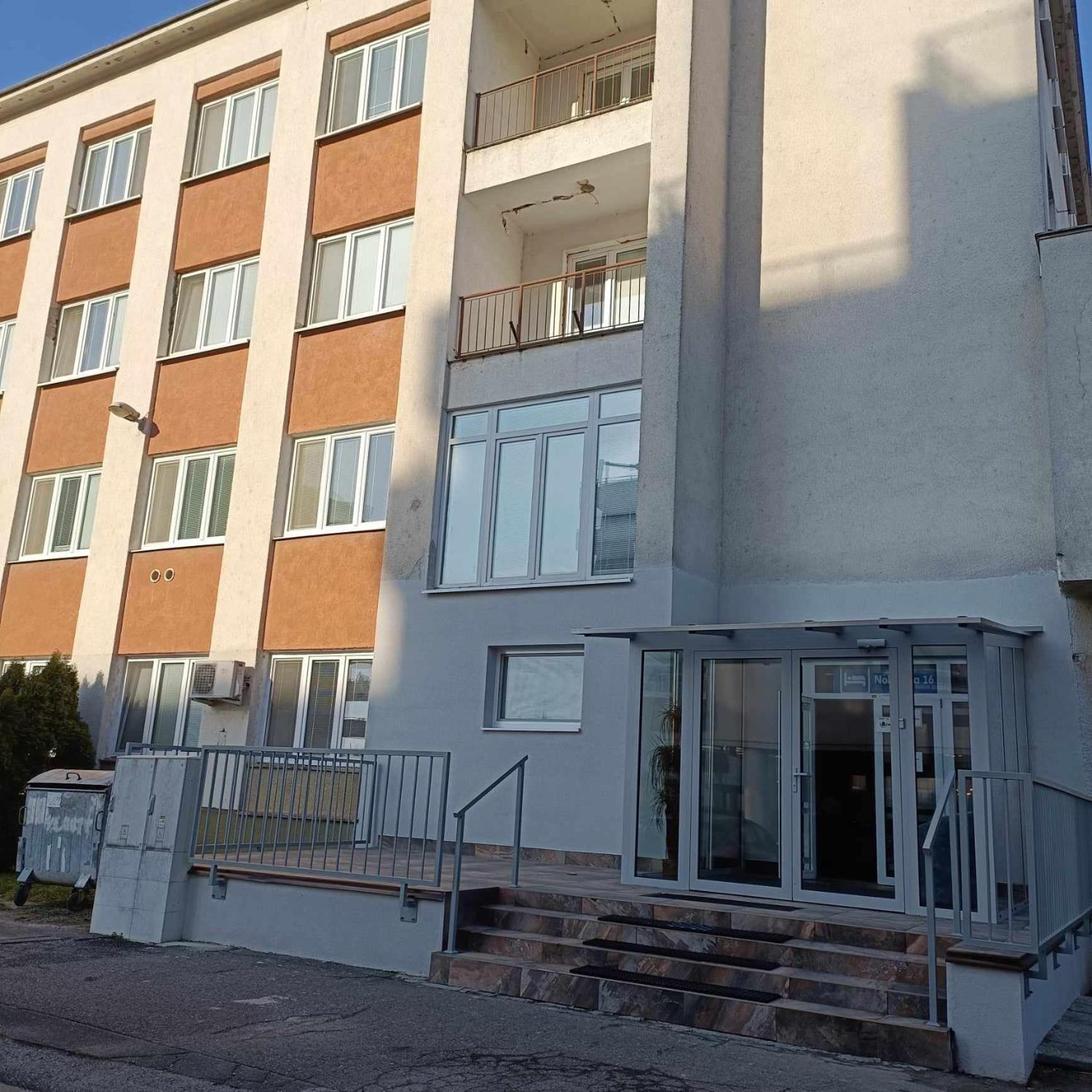Ubytovna Nobelova Bratislava Bagian luar foto
